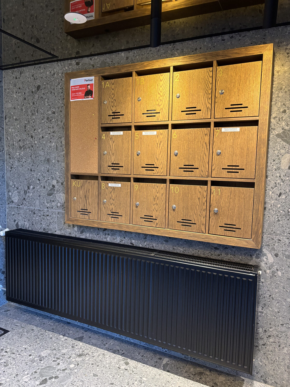 Postkastide kogu · Tamm
